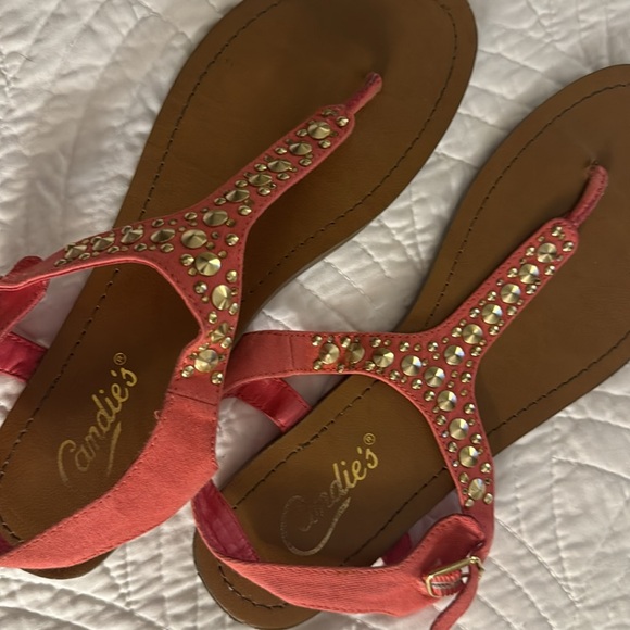 Candies - gold studded sandals (woman’s size 9) Peach/Salmon color - Picture 14 of 16